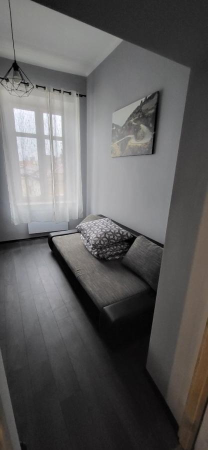 Apartament Pod Wieza Apartment Piotrkow Trybunalski Exterior photo